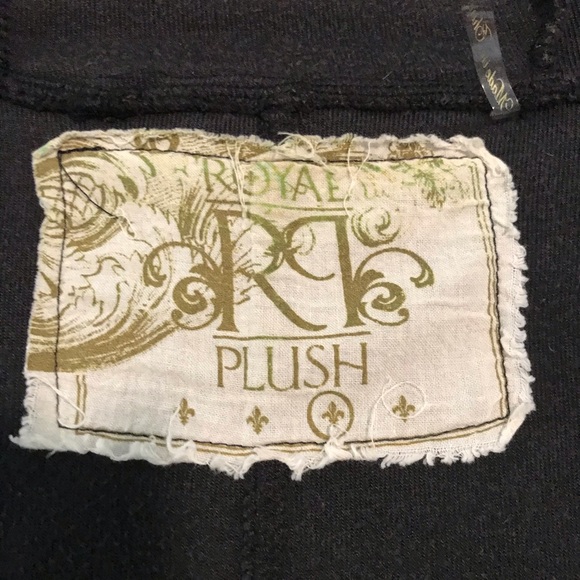 ⚜️ Royal Plush jacket - Picture 4 of 11